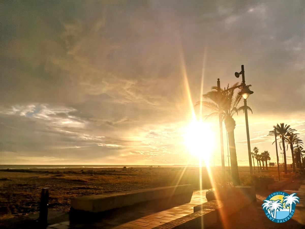 فندق Camping Sant Salvador كوماروغا المظهر الخارجي الصورة