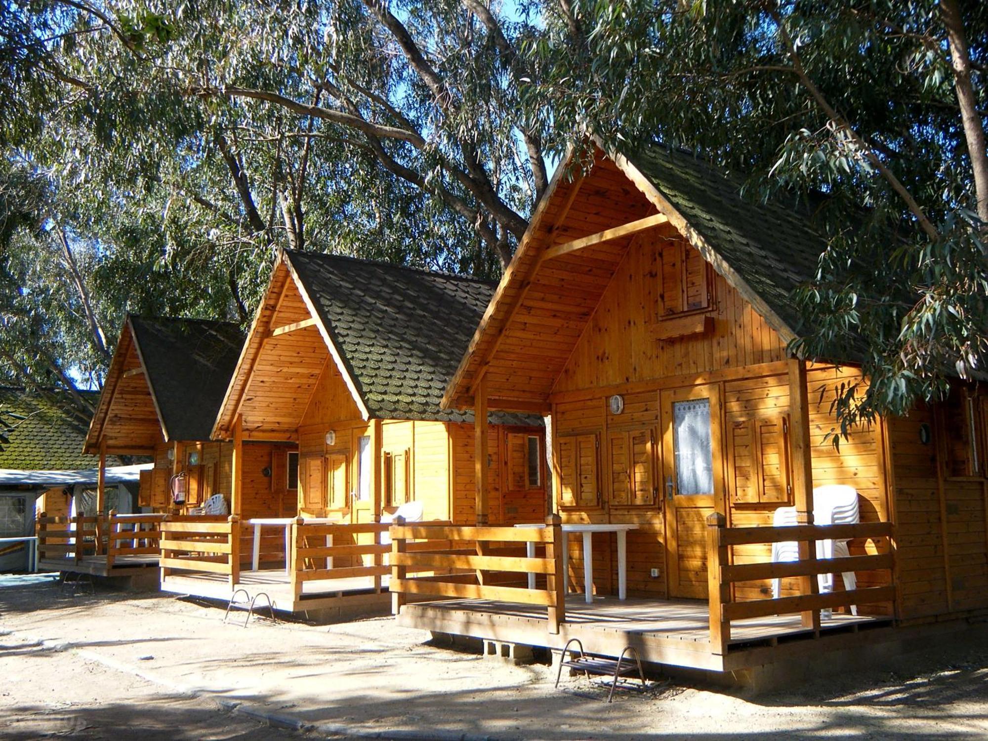 فندق Camping Sant Salvador كوماروغا المظهر الخارجي الصورة