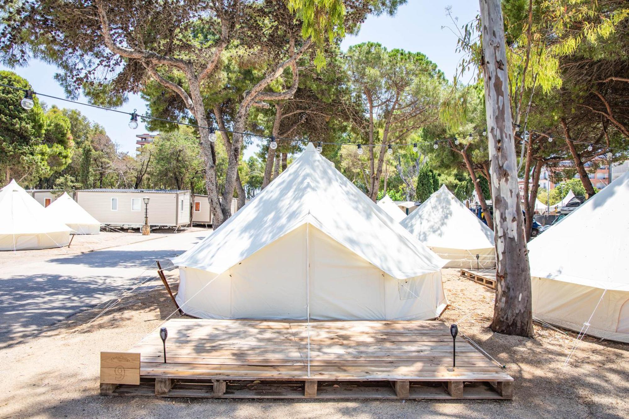 فندق Camping Sant Salvador كوماروغا المظهر الخارجي الصورة